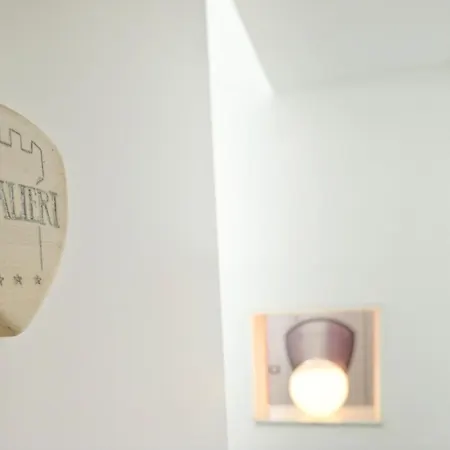 19 - And Breakfast Pensión 4*