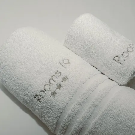 19 - And Breakfast Pensión 4*