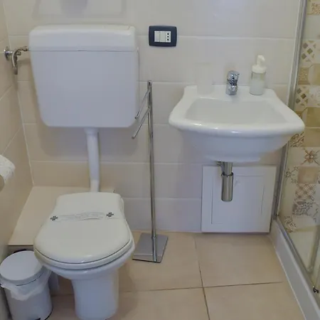 19 - And Breakfast Guest house *